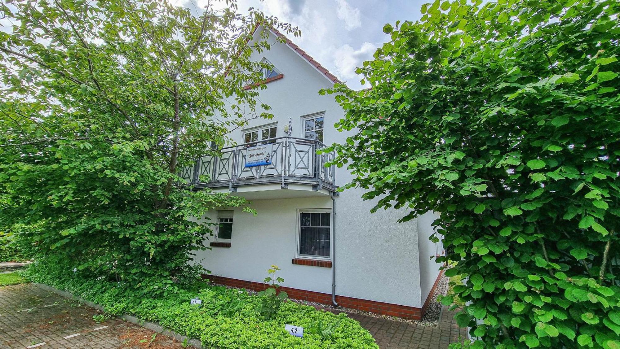 Zur Hanse 2 4 *